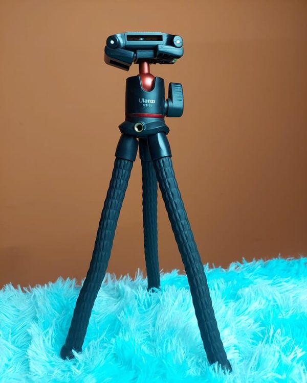 Ulanzi MT11 Octopus Tripod For DSLR Camera & Smartphones